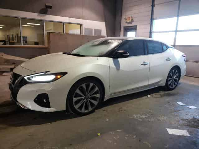 2023 Nissan maxima Background