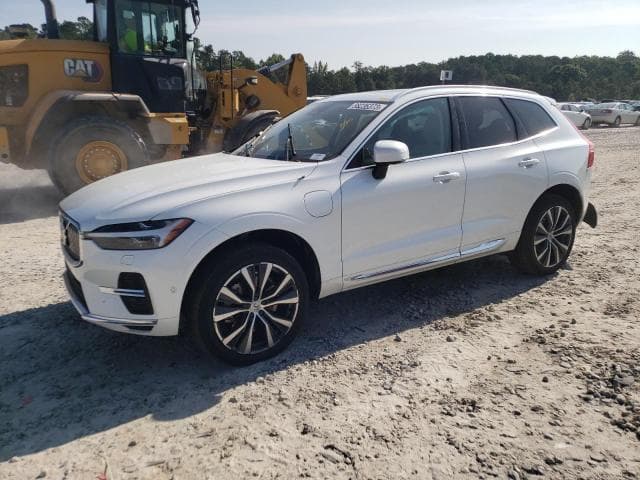 2022 Volvo xc60 t8 re Salvage Car