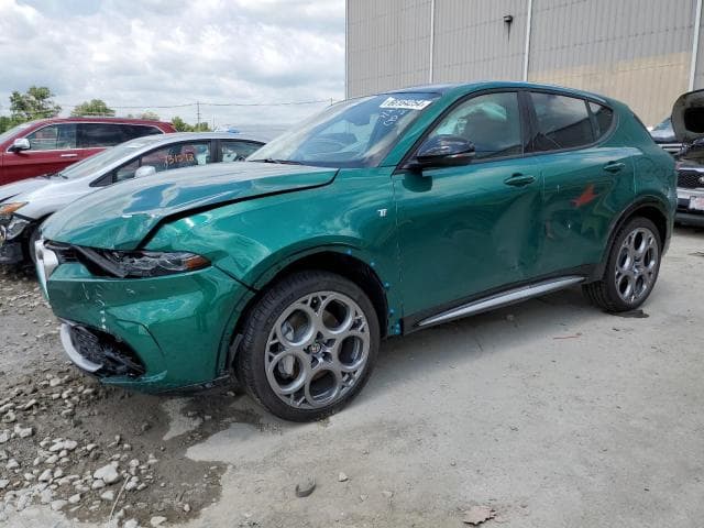 2024 Alfa romeo tonale ti Salvage Car