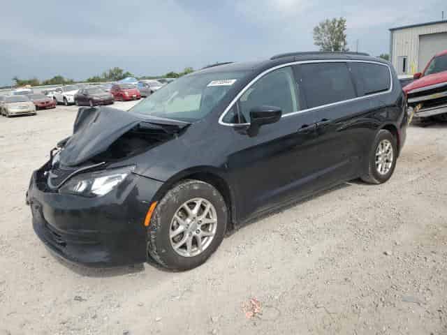 2020 Chrysler minivan Background