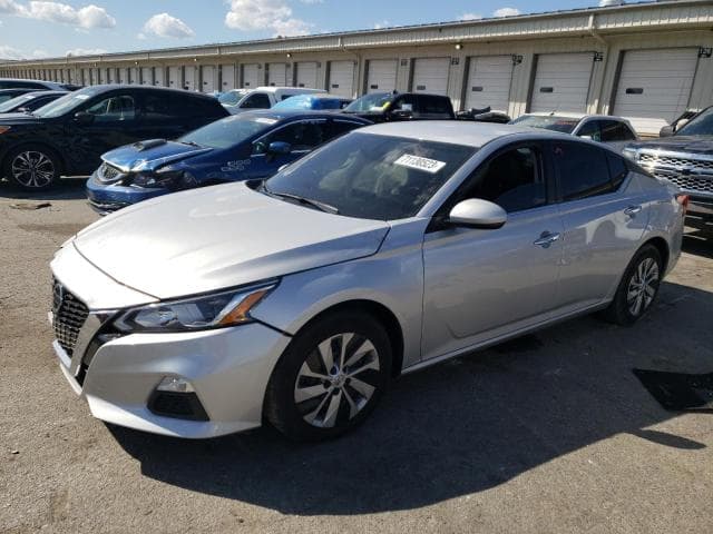 2020 Nissan altima Salvage Car