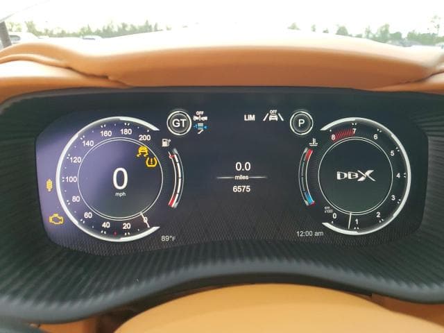 2023 Aston martin DBX, 707 Salvage Car