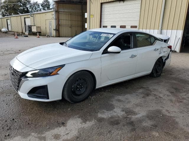 2023 Nissan altima Salvage Car