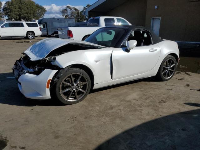 2020 Mazda mx5 Salvage Car